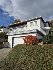 Lüdenscheid - Schönes Zweifamilienhaus mit herrlichem Panorama-Ausblick